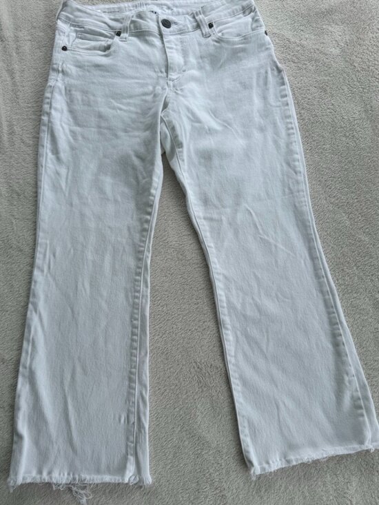 Kut from the Kloth Denim - Kut From The Cloth Nikki Mid Rise Ankle Flare White Jeans Size 8